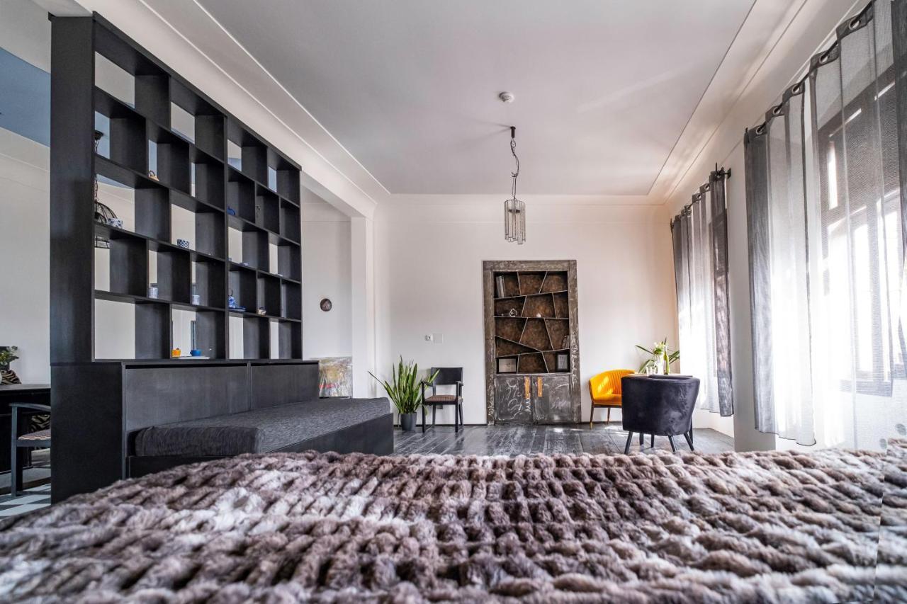Knize Ferdinand Apartments Mikulov Dış mekan fotoğraf