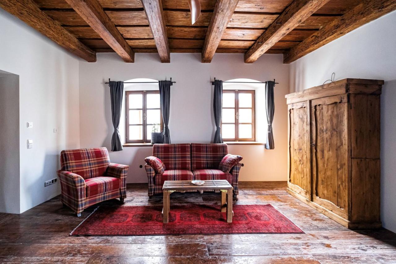 Knize Ferdinand Apartments Mikulov Dış mekan fotoğraf
