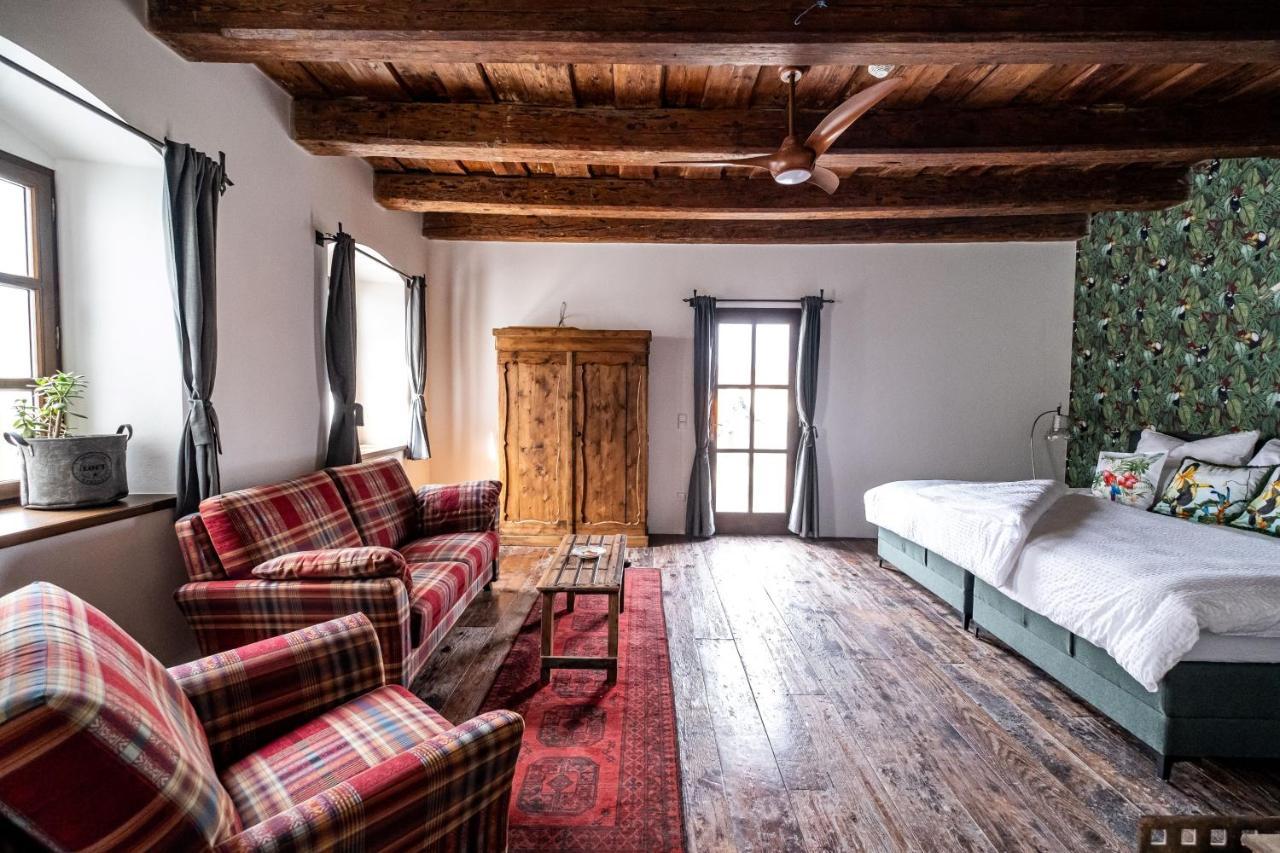 Knize Ferdinand Apartments Mikulov Dış mekan fotoğraf