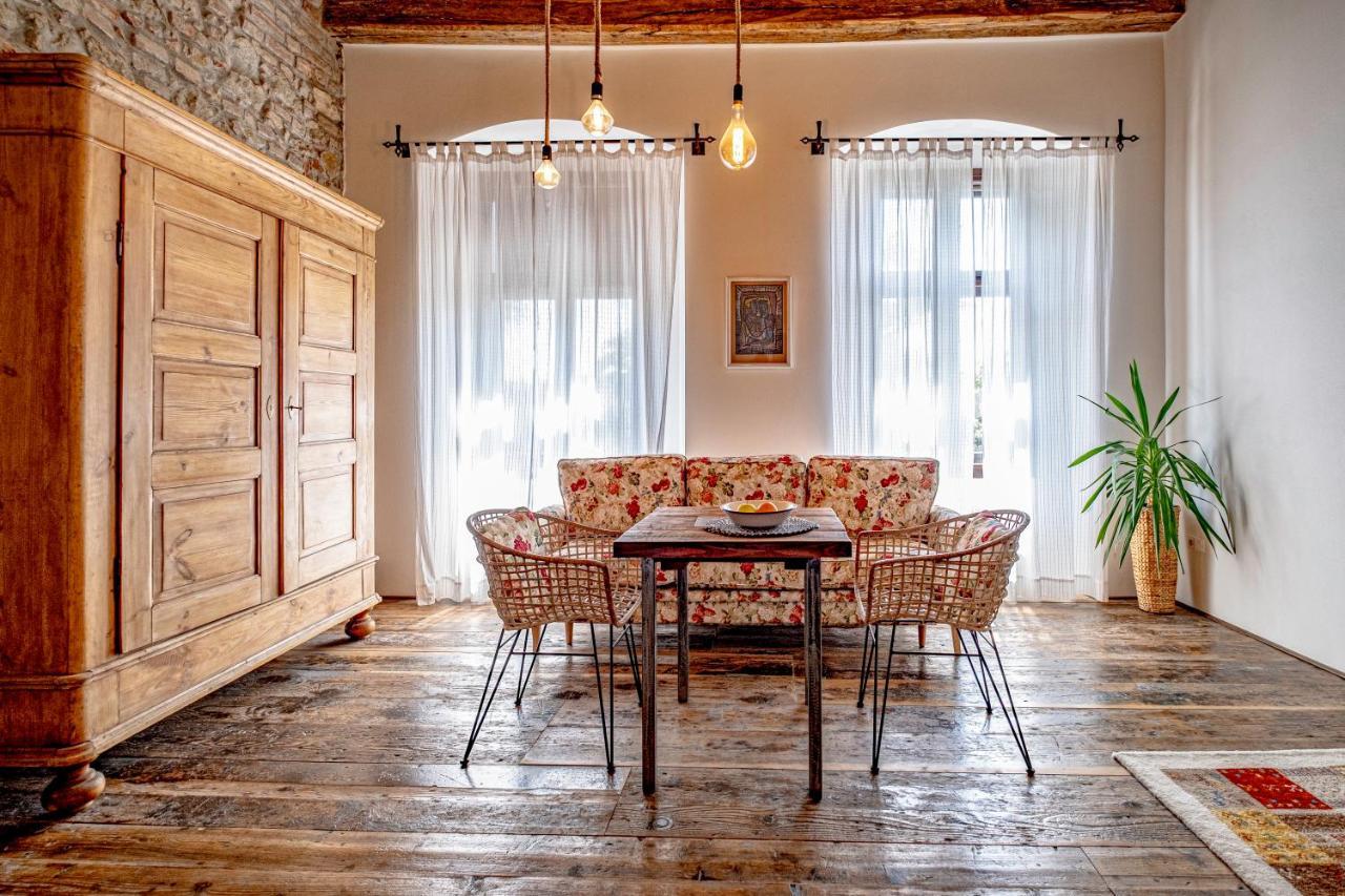 Knize Ferdinand Apartments Mikulov Dış mekan fotoğraf