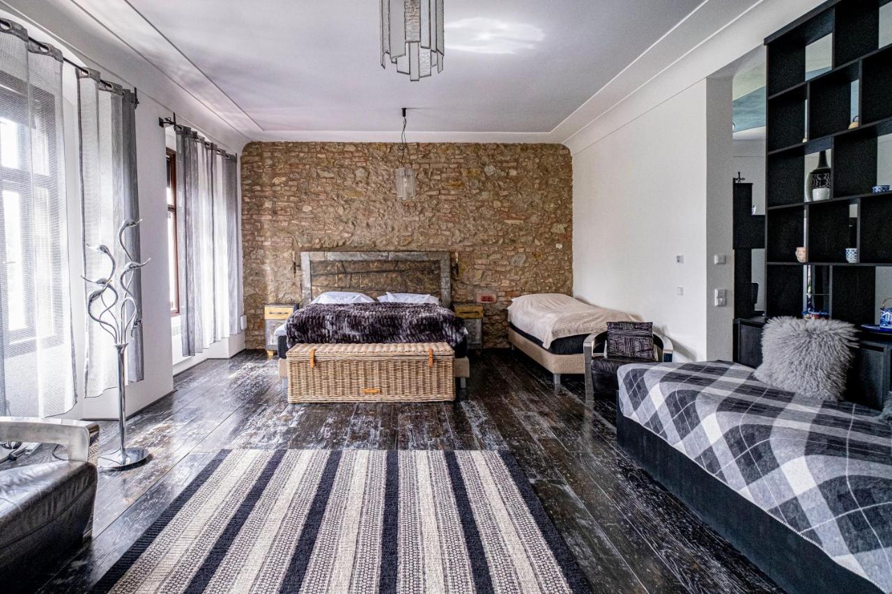 Knize Ferdinand Apartments Mikulov Dış mekan fotoğraf