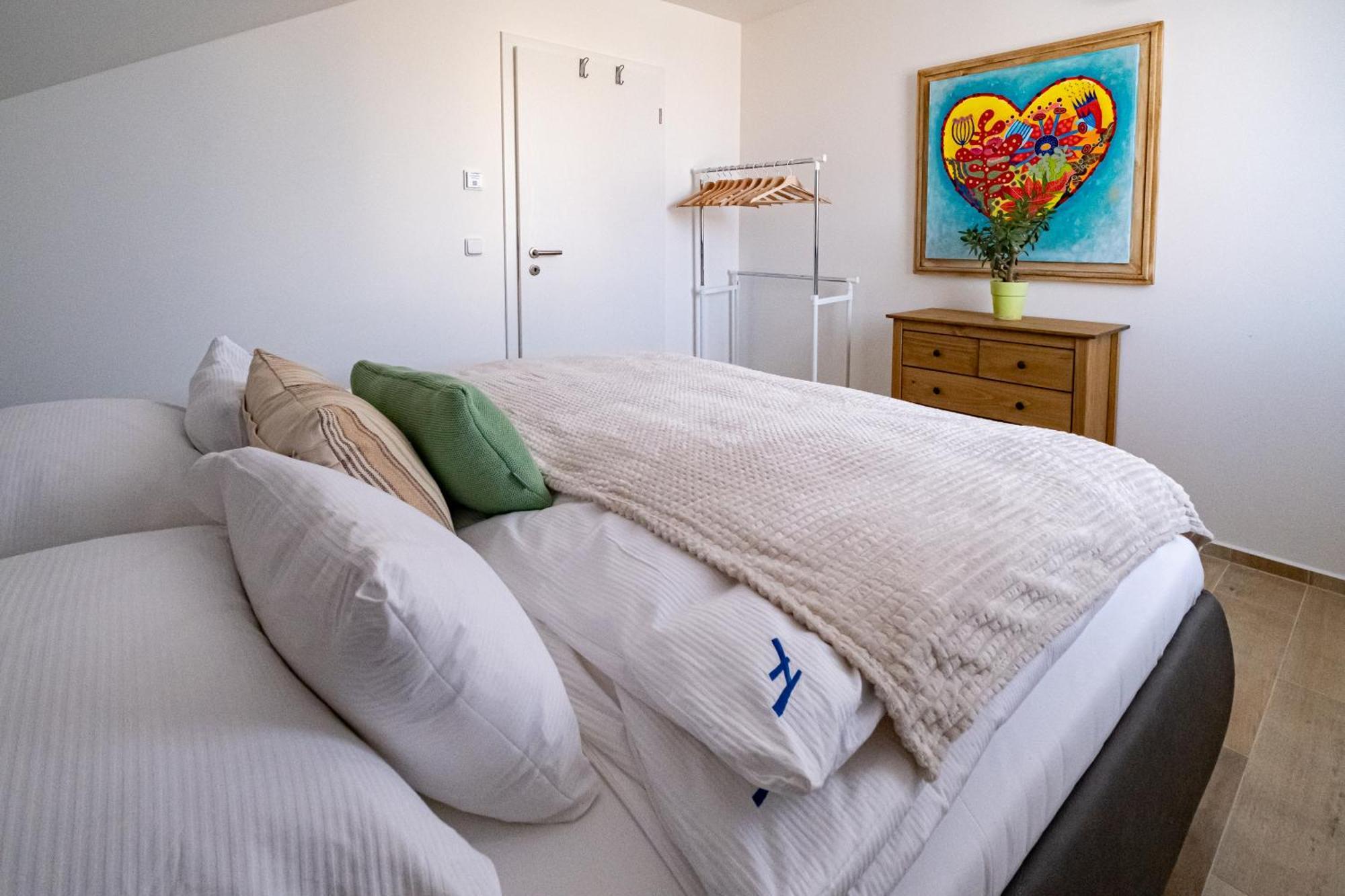 Knize Ferdinand Apartments Mikulov Dış mekan fotoğraf
