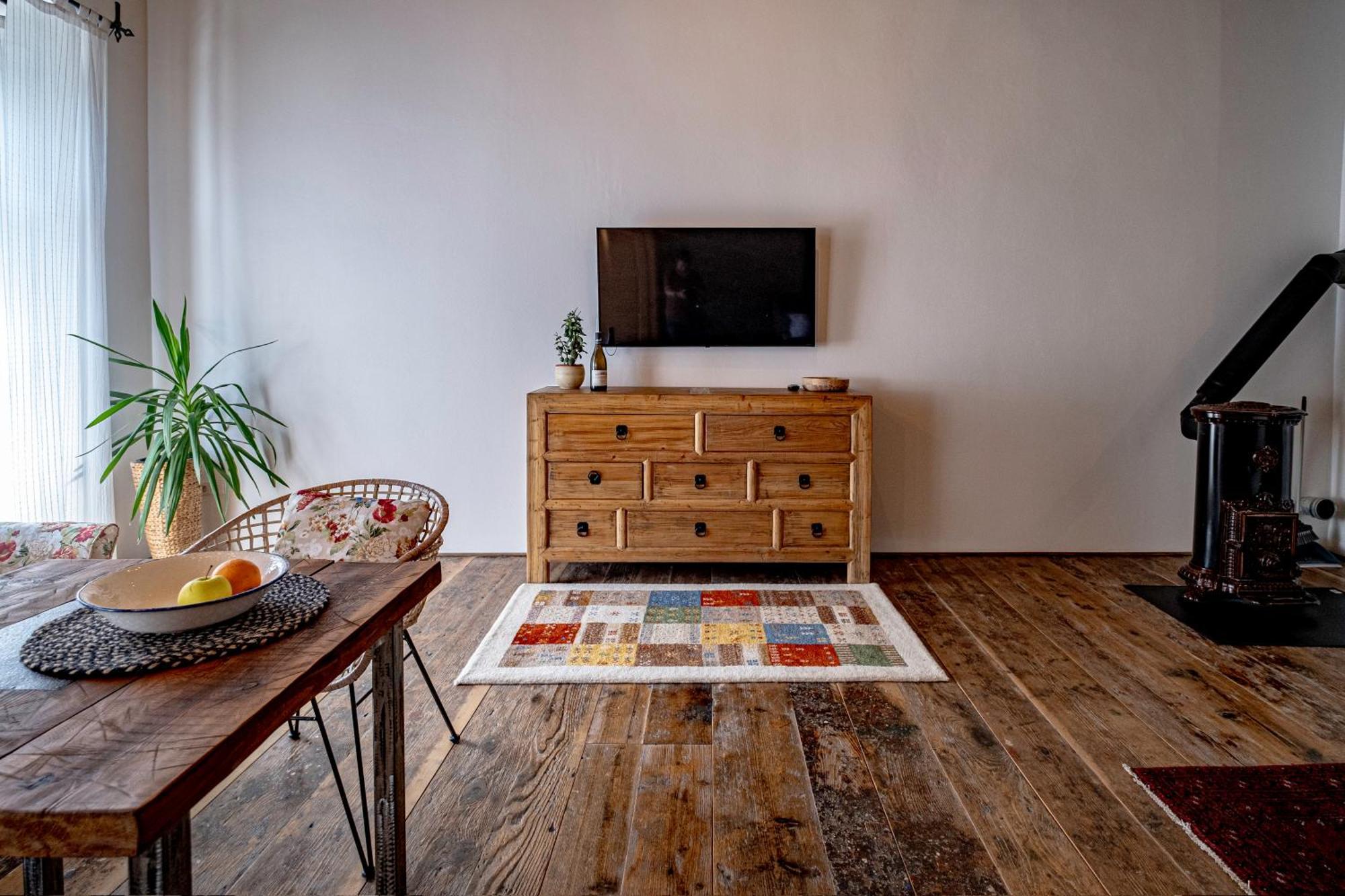 Knize Ferdinand Apartments Mikulov Oda fotoğraf